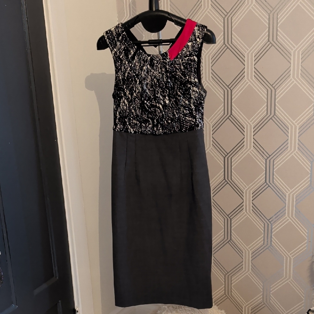Le Chateau Black and Pink Midi Dress